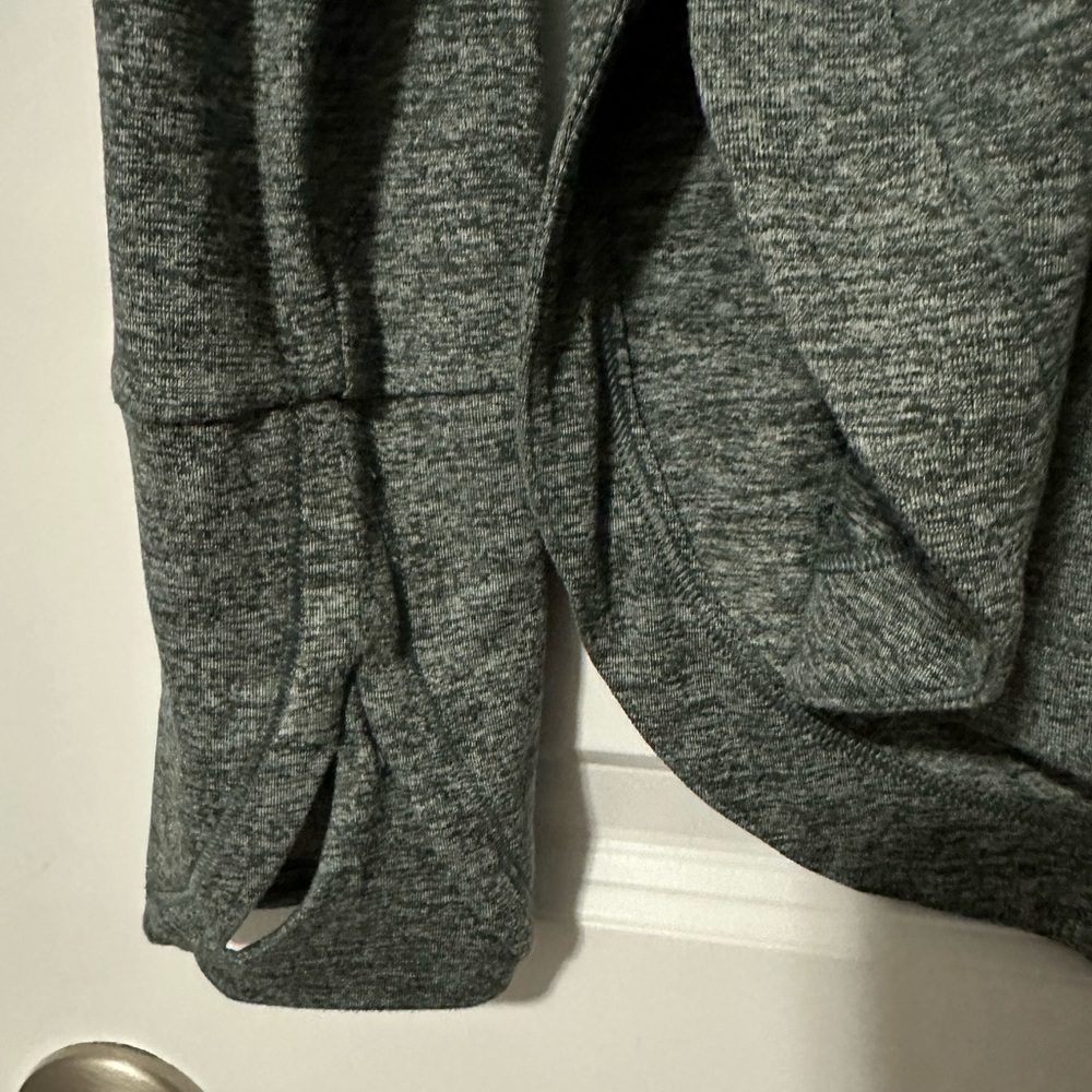 Athleta Uptempo Gray Long Sleeve Top - Picture 5 of 5